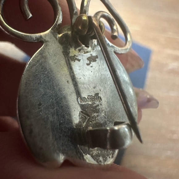 Silpada Silver Ladybug Brooch - Picture 2 of 4